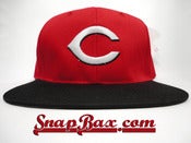 Image of VINTAGE CINCINNATI REDS OUTDOOR CAP RED BLACK SNAPBACK HAT