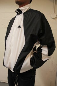 Image of Vintage White & Black Nike Jacket Size-M