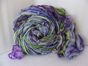 Image of Handspun Superwash Yarn - Purple Pansy