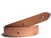 Image of Camden guitar strap in natural