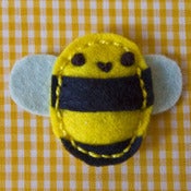 Image of Broche Abejita