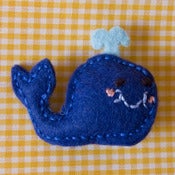 Image of Broche Ballena