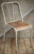 Image of chaise tolix verte 03 / tolix chair green