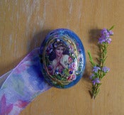 Image of Victoriana Silk Print Brooch with Floral Ribbon