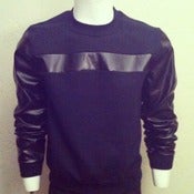 Image of Black modisch leather sleeve sweatshirt