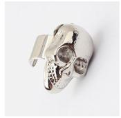 Image of Punk Skull Ear Cuff