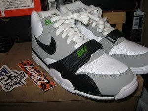 Image of Air Trainer 1 Mid Premium "Chlorophyll" 2012