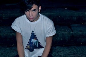 Image of T-shirt homme Unicorn across the Universe by Dadawan X Camille Stella 