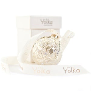 Image of Single White Foil Ornament <br>in a White Gift Box