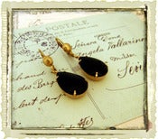 Jewelry: "Vintage Black"