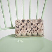 Image of Sellos pequeños de motivos florales