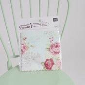 Image of Tela patchwork en cuadrados