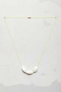 Image of 3. Lattimo