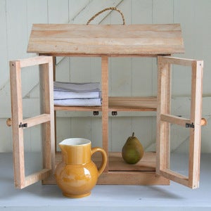 Image of Petit Maison Garde Manger