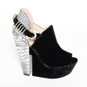 Image of Velvet Wedge