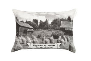 Image of Kuralan kylämäki interior pillow cover |<br /> Kuralan kylämäki -tyynynpäällinen 