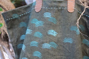 Image of vintage french linen canvas large beach market tote bag - nalu