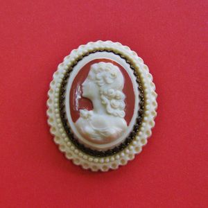 Image of Vintage Cameo Brooches (various designs)