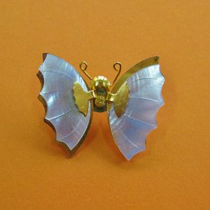 Image of Vintage Brooch Delights (Various Designs)
