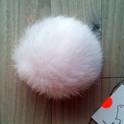 Image of KANIN, hvid 7 cm