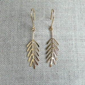 Image of spruce earrings - vermeil