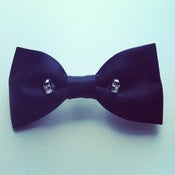 Image of *SALE* HAIR BOW : S I L K : S K U L L S