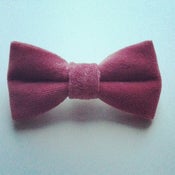 Image of *SALE* HAIR BOW : M A U V E : M O M E N T
