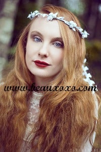 Image of White Floral Ivy Leaf Trim Festival Flower Hair Crown Hair Garland