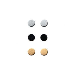Image of Simple Circle Studs