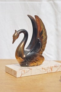 Image of Serre-livre en marbre