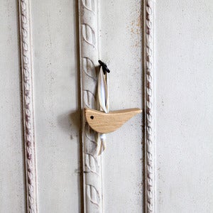 Image of Pair of Oak love birds