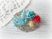 Image of Silver Filigree with Bird and Flowers Brooch