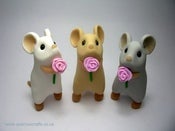Image of Tall Mouse with Pink Rose