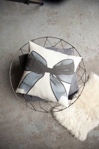 Image of Bow Cushion