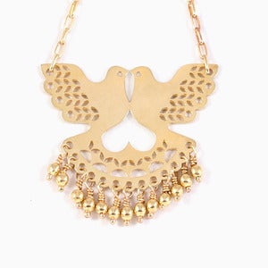 Image of Fantail Necklace | Golden