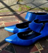 Image of ELECTRIC BLUE LEATHER ANGULAR SHOES