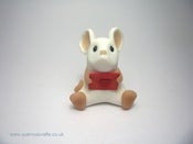 Image of Little Mouse with Valentine Card