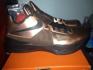 Image of Nike Zoom KD IV "cookie cutter"