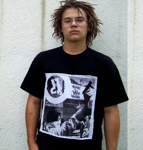 Image of t shirt "free"