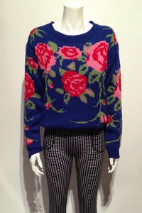 Image of knitted bed of roses jumper 