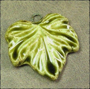 Image of Wavy Leaf Pendant