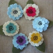 Image of ume clip // large