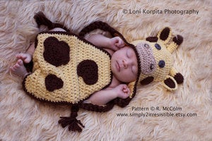 Image of Giraffe Hat and Cape/Cover Set, CROCHET PATTERN, PDF