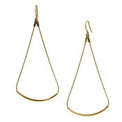 Image of curvette earring: gold