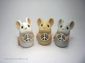 Image of Tiny Peace Mouse