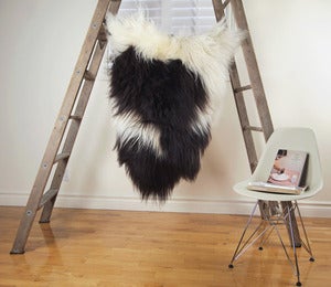 Image of Large Spotted Sheepskin SP-165
