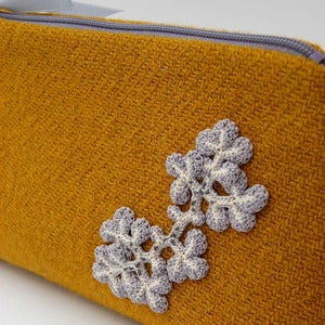 Image of Mustard Harris Tweed purse with  pale grey lichen