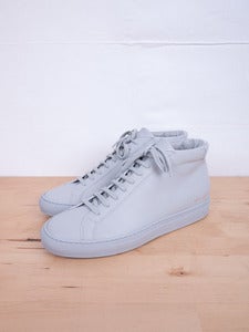 Image of Common Projects - Achilles Mid Grey Sneakers