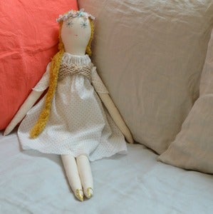 Image of minina corona flores pastel