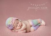 Image of Saylor Beanie and legwarmer set